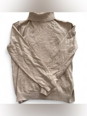 H&M Women’s Light Beige Turtleneck Sweater